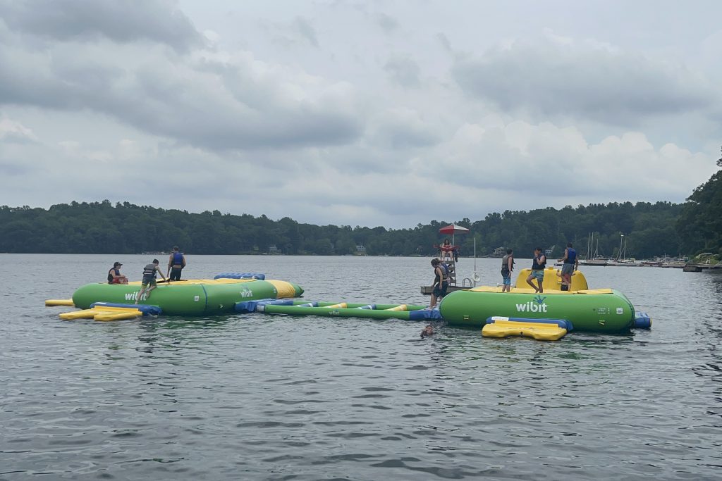 Aqua Trampoline